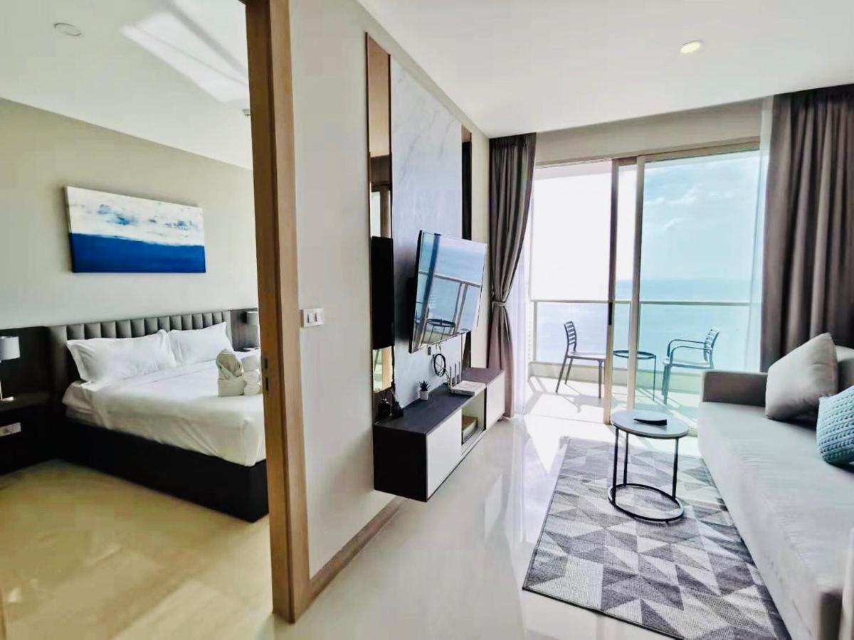 Riviera Jomtien By Daisy Pattaya 2 Apartment Luaran gambar